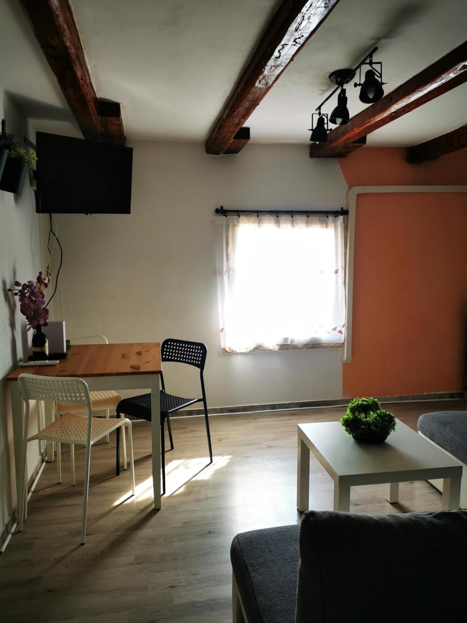 Attica Apartment Pula Exteriér fotografie